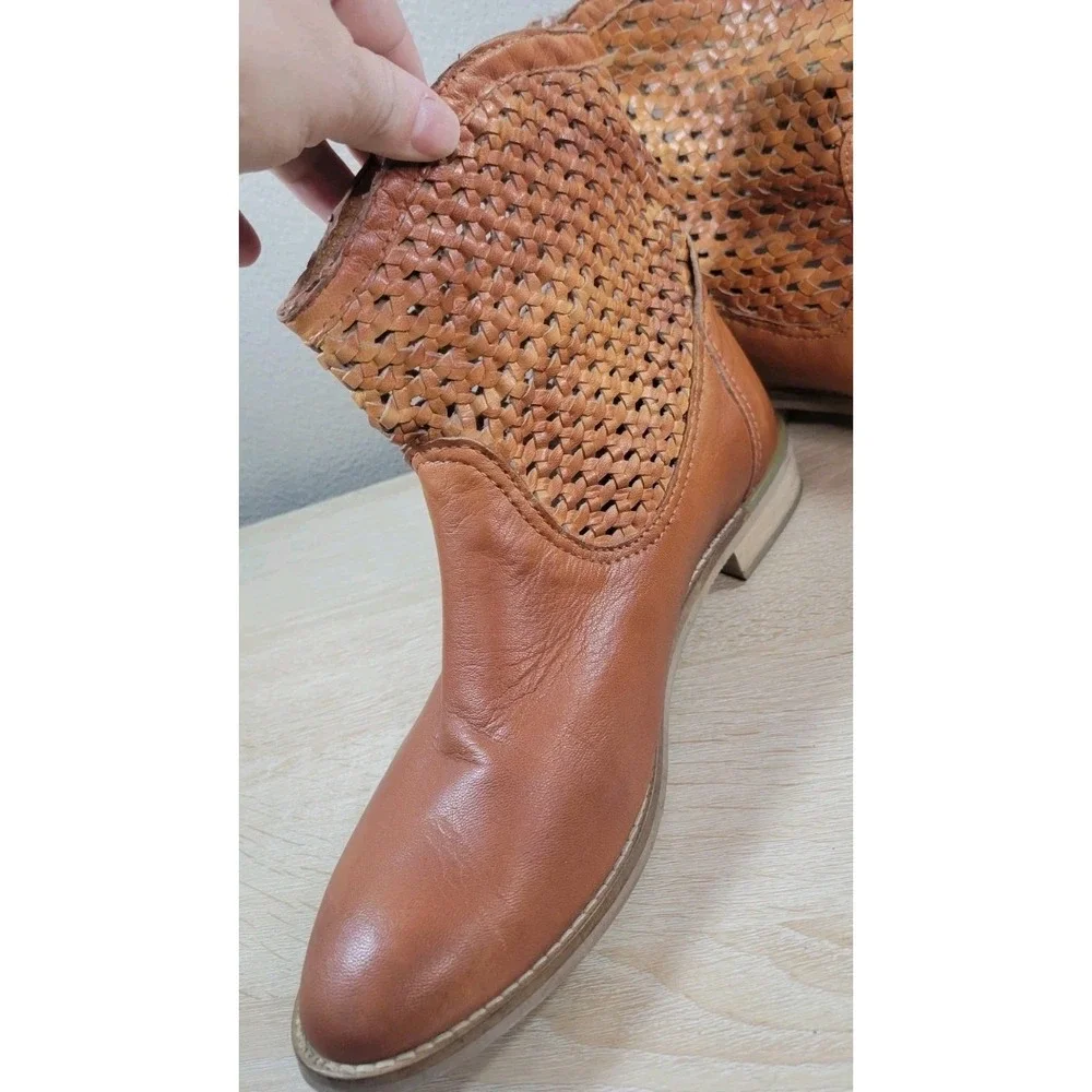 Seychelles Woven Leather Western‎ Ankle Boots Womens 9 Brown Boho Made In India